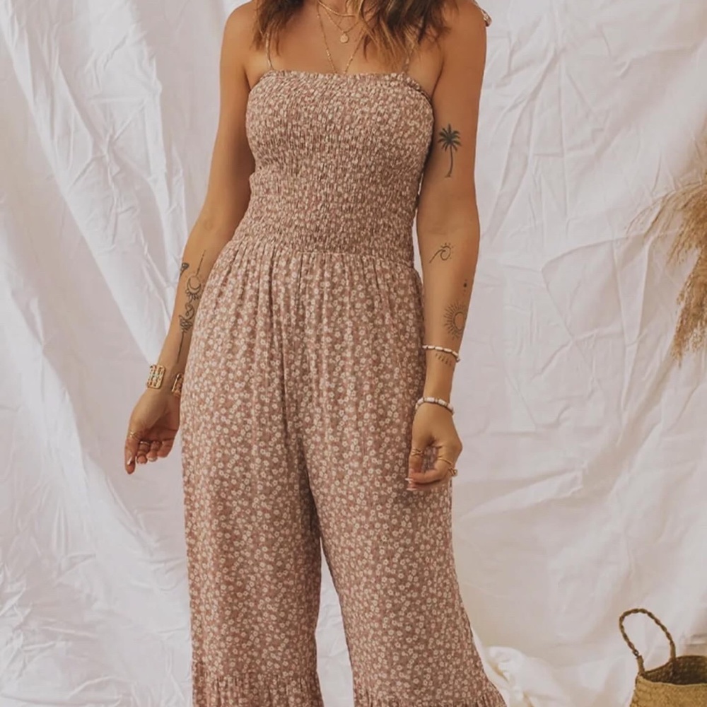 Wide leg jumpsuit